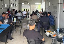 Lewat Nobar Piala Dunia, KPU, Bawaslu dan Ditintelkam Polda Kaltim Perkuat Soliditas Menyongsong Agenda Demokrasi